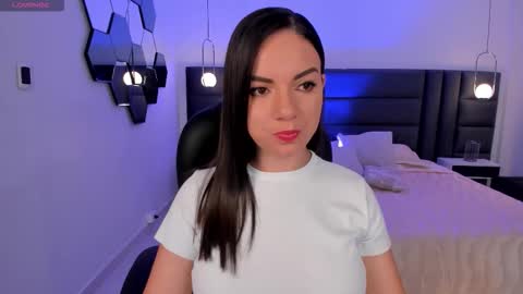 Snapshot of morganhicks chatting on September 20, 8:07 pm Morgan Hicks online show from September 20, 8:07 pm