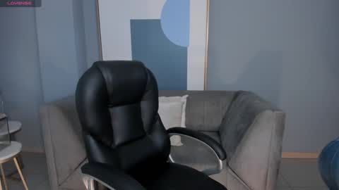 Snapshot of morganhicks chatting on January 9, 7:40 pm Morgan Hicks online show from January 9, 7:40 pm