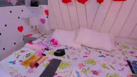 Morganita  online show from February 18, 1:00 pm