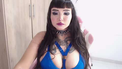 Snapshot of morganmoon1 chatting on January 6, 6:58 am Morgan Moon online show from January 6, 6:58 am