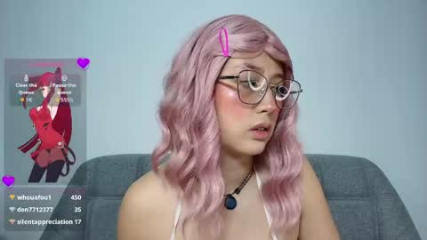 monica online show from April 25, 1:52 pm