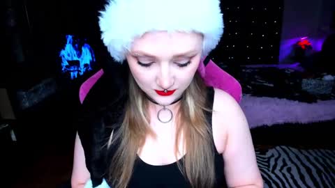 Snapshot of motorkate chatting on December 25, 11:31 pm motorkate online show from December 25, 11:31 pm