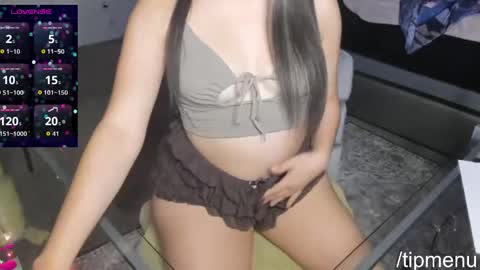 moxieXfoxie online show from June 9, 11:20 am