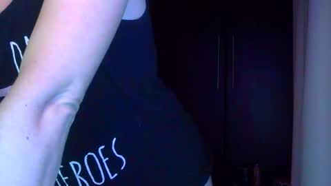 mrs_bunny_swing online show from May 12, 4:46 pm