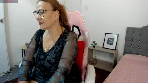 ms_samanta online show from April 20, 11:13 am