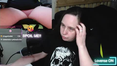 MsGamerGirl69 online show from April 12, 7:55 am