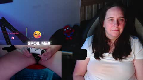 MsGamerGirl69 online show from April 27, 3:14 am