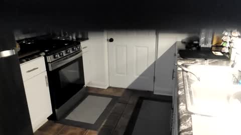 msmomy69 online show from December 15, 3:17 pm