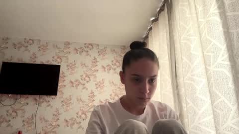 May online show from April 24, 8:06 am