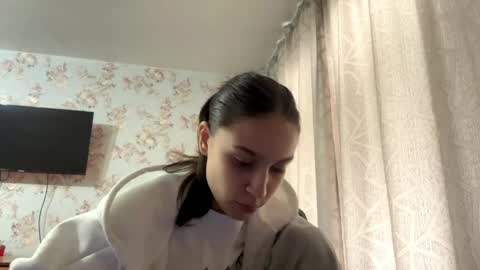 May online show from April 23, 9:17 am