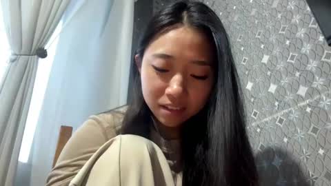 Mia online show from March 8, 9:18 pm