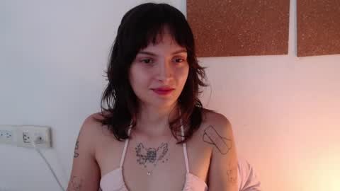   online show from July 8, 8:33 pm