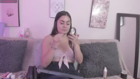 muriell_69 online show from January 5, 6:00 pm