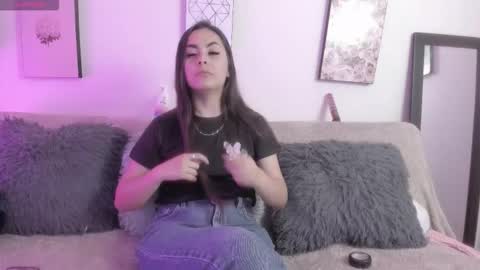 muriell_69 online show from December 22, 11:19 pm