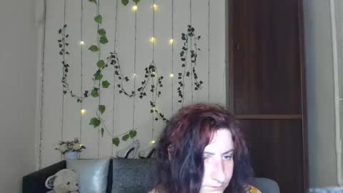 Jeneva online show from April 27, 5:32 pm