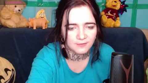 Snapshot of mustardgirl chatting on February 13, 11:47 pm ZZ TOP online show from February 13, 11:47 pm