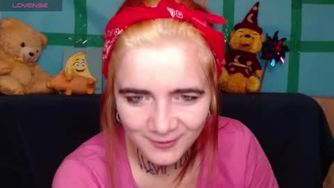 Snapshot of mustardgirl chatting on February 28, 1:15 am ZZ TOP online show from February 28, 1:15 am