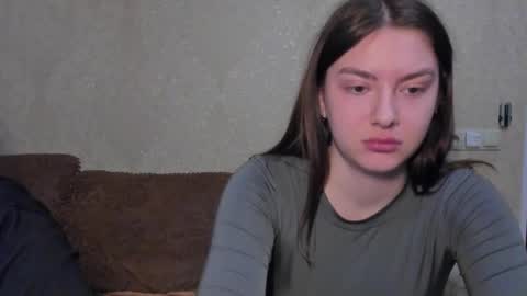 HEY online show from December 5, 9:27 pm