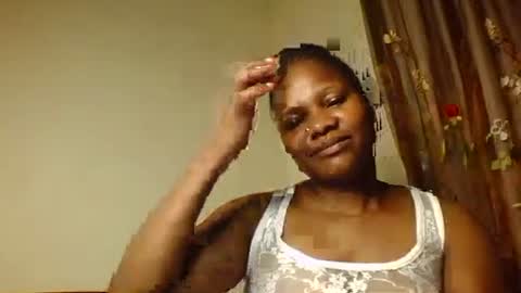 Snapshot of mwekas568403 chatting on February 14, 2:28 am mwekas568403 online show from February 14, 2:28 am