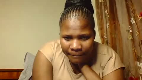 Snapshot of mwekas568403 chatting on February 6, 5:19 pm mwekas568403 online show from February 6, 5:19 pm