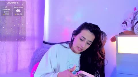 my_aleja_ online show from February 18, 7:13 pm