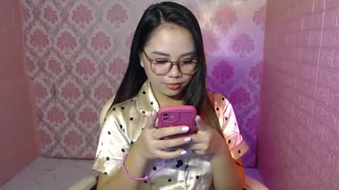 Its me Andi online show from February 20, 7:08 pm