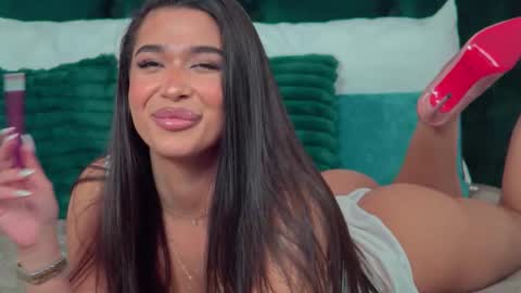 MyaMuse online show from March 7, 8:05 pm