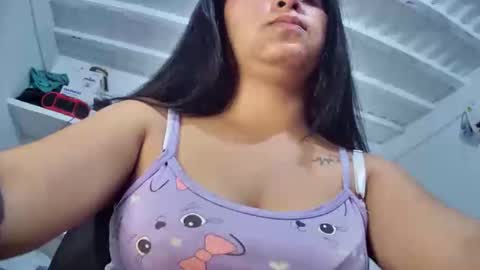 Snapshot of myhoney_hot chatting on January 7, 1:03 pm myhoney_hot online show from January 7, 1:03 pm