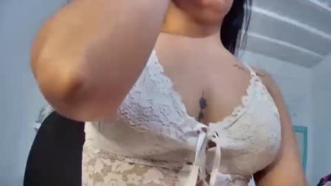 Snapshot of myhoney_hot chatting on March 6, 12:09 pm myhoney_hot online show from March 6, 12:09 pm