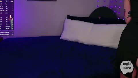 Myla Marx online show from April 17, 4:47 am