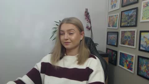 Erica online show from November 22, 12:52 pm