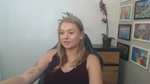 Erica online show from September 25, 12:15 pm