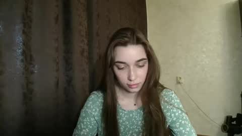 Amelia online show from June 4, 4:00 pm