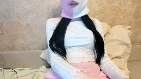 n33n33 online show from March 7, 6:09 am