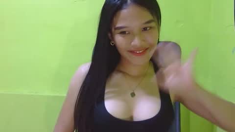 nessa online show from November 15, 11:33 am