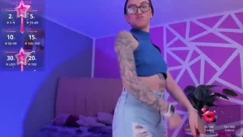 Snapshot of naath_ chatting on October 2, 9:31 pm anny online show from October 2, 9:31 pm