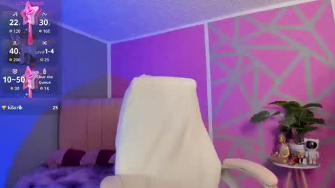 Snapshot of naath_ chatting on September 18, 11:58 pm anny online show from September 18, 11:58 pm