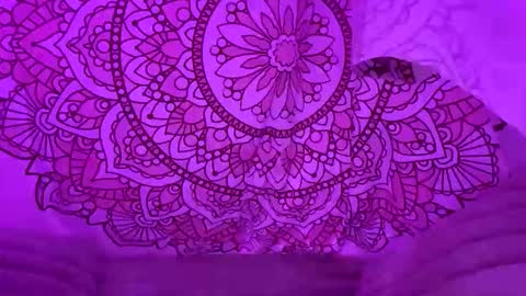 naelove2222 online show from April 12, 3:42 am