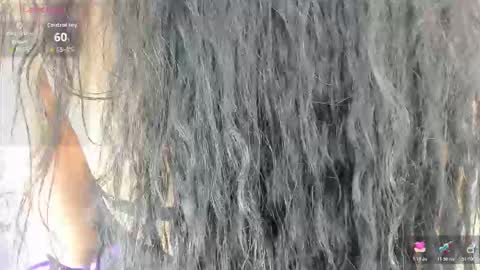 nahomycarterr online show from October 28, 7:52 pm