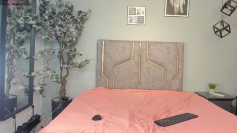 Snapshot of nahomycarterr chatting on October 3, 8:58 pm nahomycarterr online show from October 3, 8:58 pm