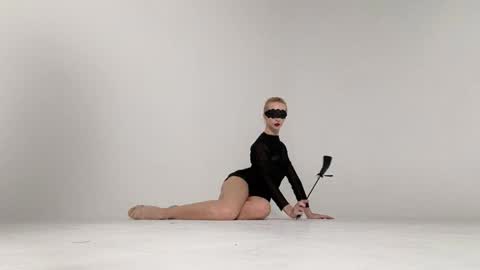 Asy no face  online show from January 13, 4:41 pm