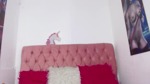 NALAROY online show from October 9, 5:55 am