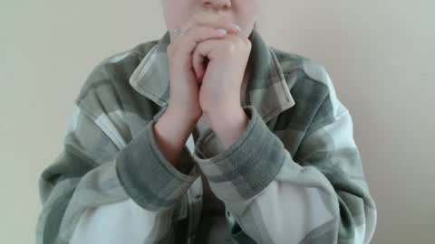 Nana online show from April 23, 6:21 am