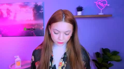 nana_shy_ online show from December 3, 9:44 am