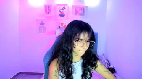 nanami_owo online show from October 11, 6:07 am