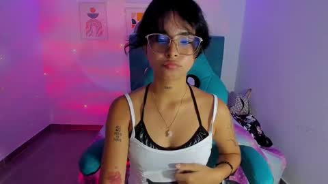 nanami_owo online show from October 15, 4:26 am