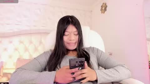 Snapshot of nanit_l chatting on February 14, 5:36 pm anna online show from February 14, 5:36 pm