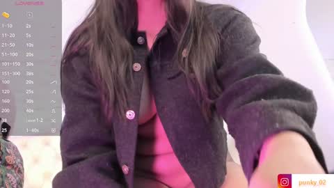 Snapshot of nanit_l chatting on December 13, 1:26 am anna online show from December 13, 1:26 am