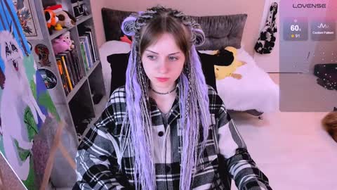 Snapshot of nanitamoore chatting on December 10, 7:58 am Monday-Friday 12-4 AM and 6-9 AM New York time online show from December 10, 7:58 am