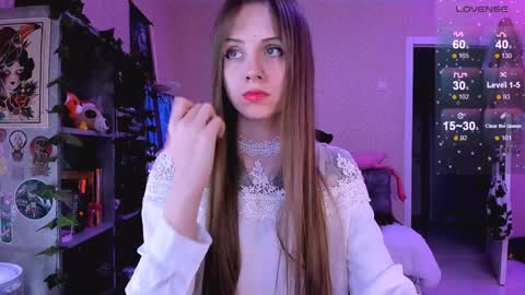 Snapshot of nanitamoore chatting on January 19, 7:47 pm Monday-Friday 12-4 AM and 6-9 AM New York time online show from January 19, 7:47 pm